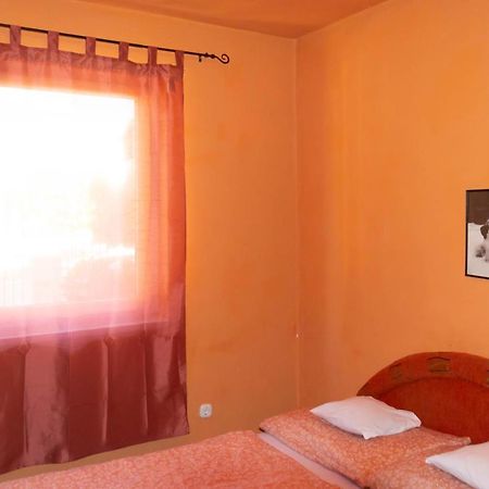 שיופוק Zsolnay Apartman מראה חיצוני תמונה