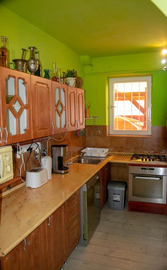 שיופוק Zsolnay Apartman מראה חיצוני תמונה