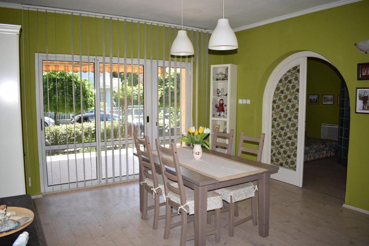 שיופוק Zsolnay Apartman מראה חיצוני תמונה